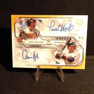 Topps Exclusive Industry Summit Card - Black and White